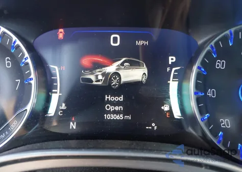 2018 Chrysler Pacifica Touring L Plus z USA, uszkodzony, nr VIN 2C4RC1EG6JR352453